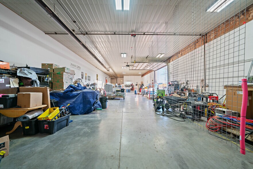 More Photos Of 7795 Thorpe Rd, Bozeman Industrial For Sale