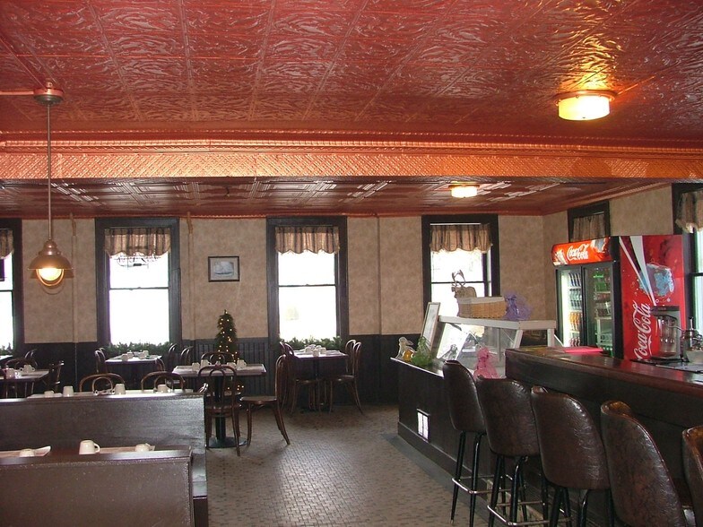 More Photos Of 59 W Main St, Broadalbin Hotel For Sale