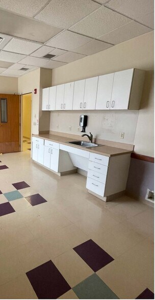 More Photos Of 2133 Lockwood St, Houston Medical For Lease