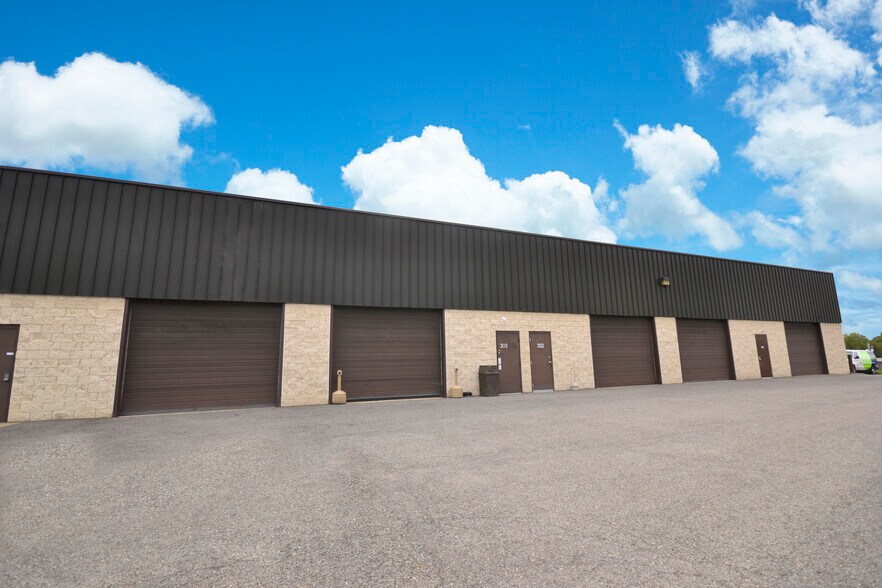 More Photos Of 200 Bursca Dr, Bridgeville Unknown For Lease