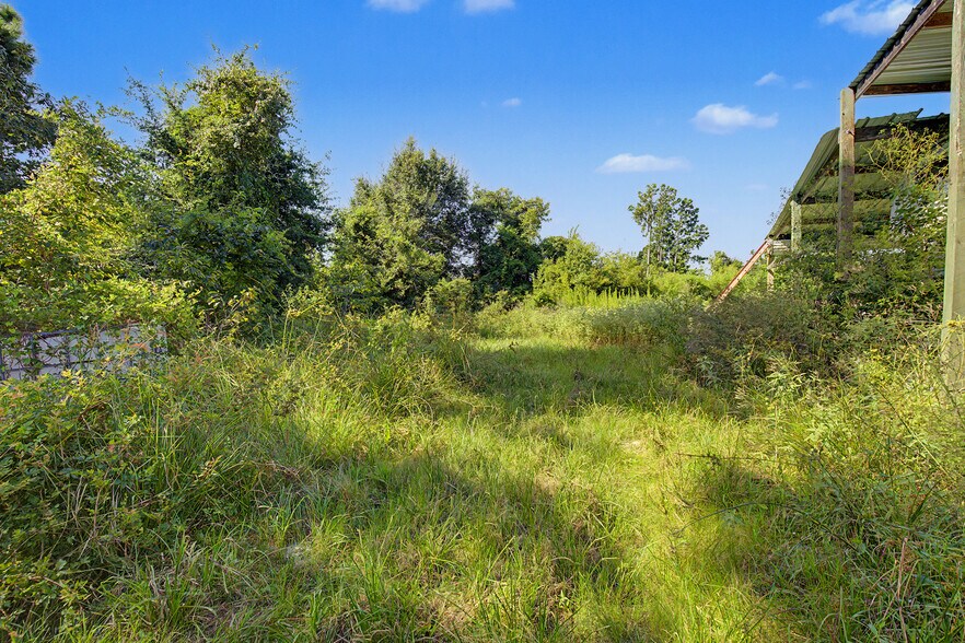 More Photos Of 776 Yaupon Cove Dr, Onalaska Specialty For Sale