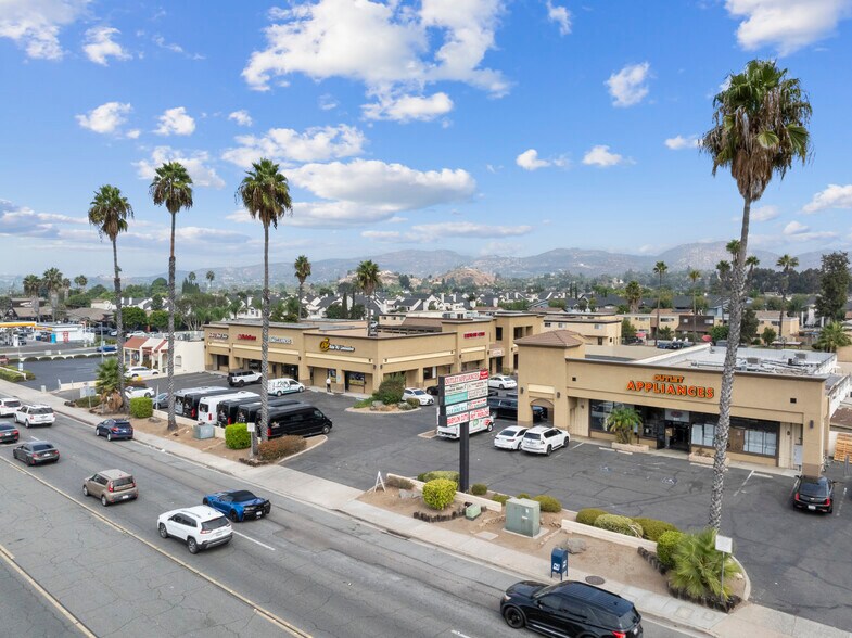 More Photos Of 819-871 Jamacha Rd, El Cajon Unknown For Lease