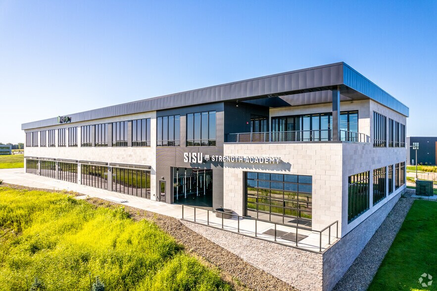 More Photos Of 2565 SE Encompass Dr, Waukee Office For Sale