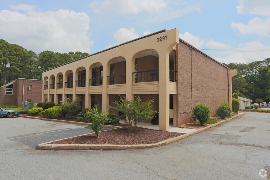Primary Photo Of 3297 Northcrest Rd, Atlanta Office For Lease