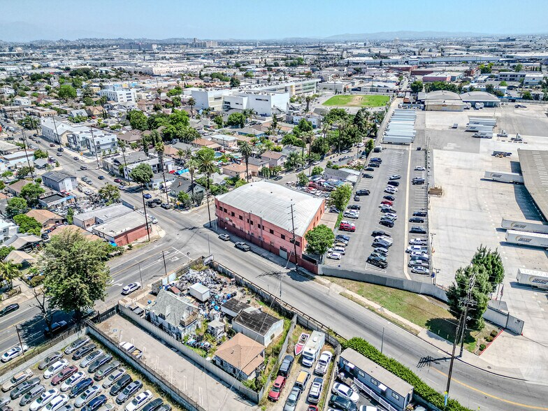 More Photos Of 2800 Hooper Ave, Los Angeles Manufacturing For Sale