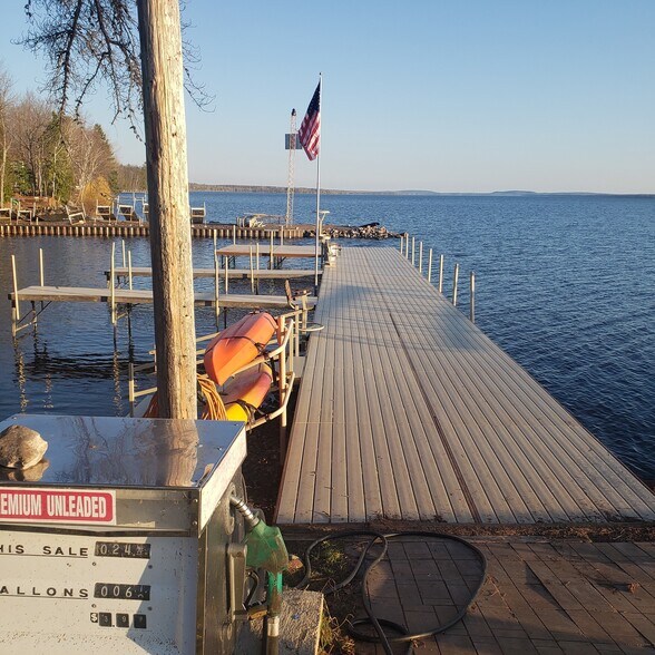 More Photos Of N9600 M64, Marenisco Hotel For Sale