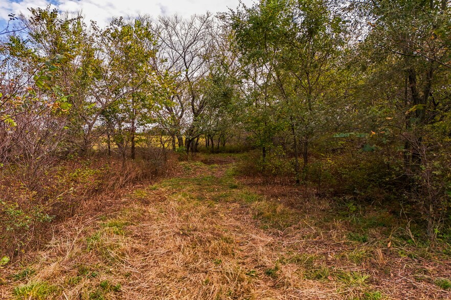 More Photos Of 80+/- Acres on SW 30th St. & SW Indianola Rd., Benton Land For Sale
