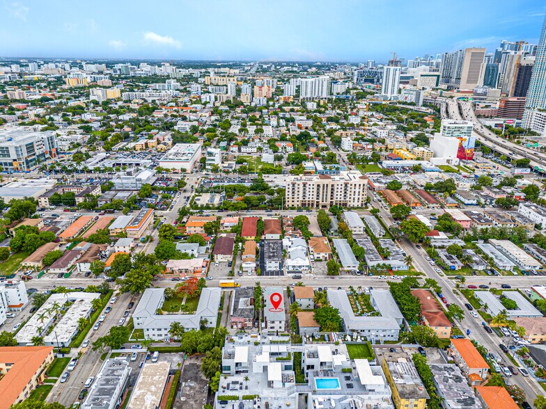 More Photos Of 550 SW 10th St, Miami Apartments For Sale