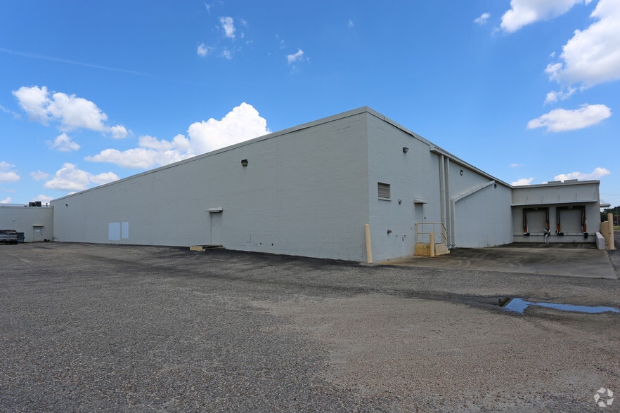 More Photos Of 1840-1880 E Main St, Prattville General Retail For Lease