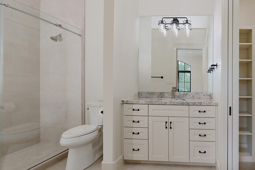 More Photos Of 40693 Center Hill Road, Hempstead Specialty For Sale