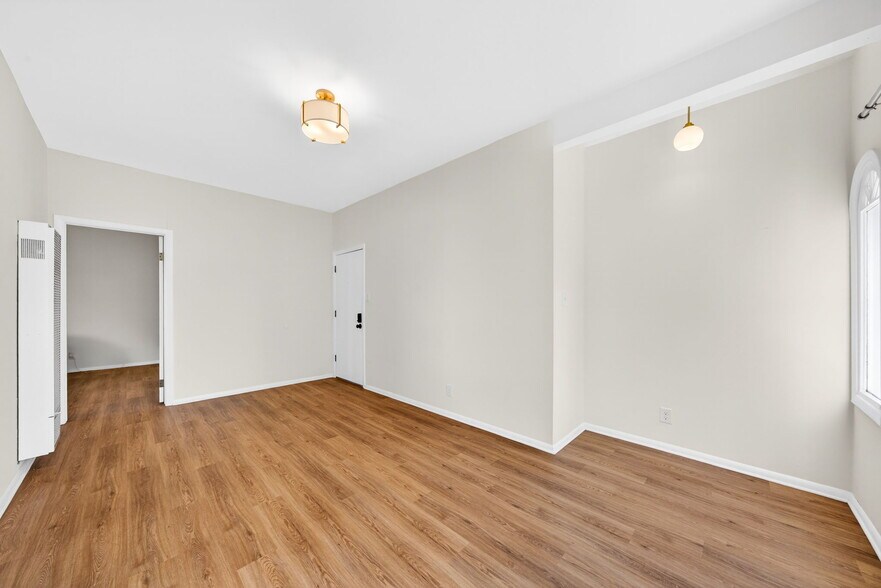 More Photos Of 822 Hayworth Ave, Los Angeles Apartments For Sale