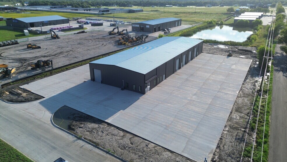 More Photos Of 5329 Novak St, Caddo Mills Warehouse For Sale