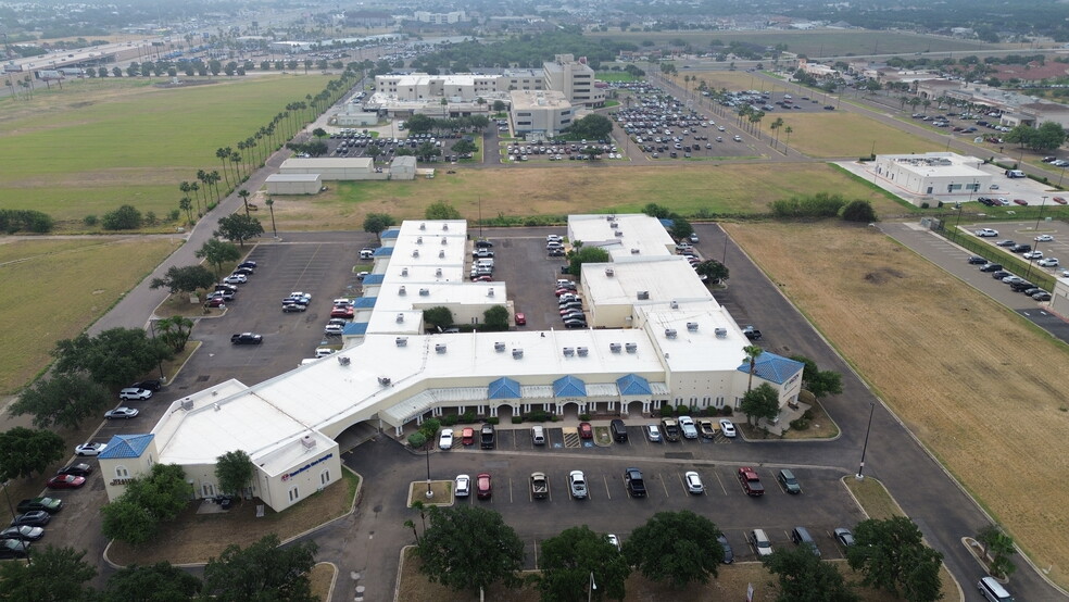 Primary Photo Of 909 Business Park Dr, Mission Office For Lease