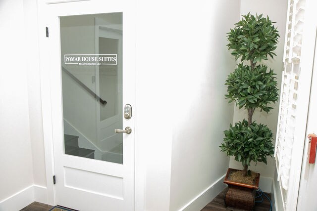 More Photos Of 62 Cuna St, Saint Augustine Storefront Retail Residential For Sale