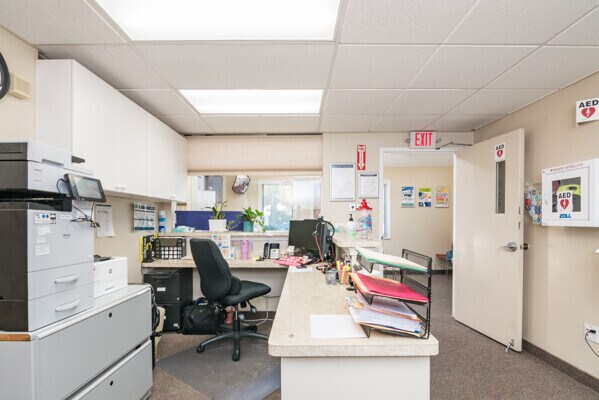 More Photos Of 860 Boston Rd, Springfield Medical For Lease