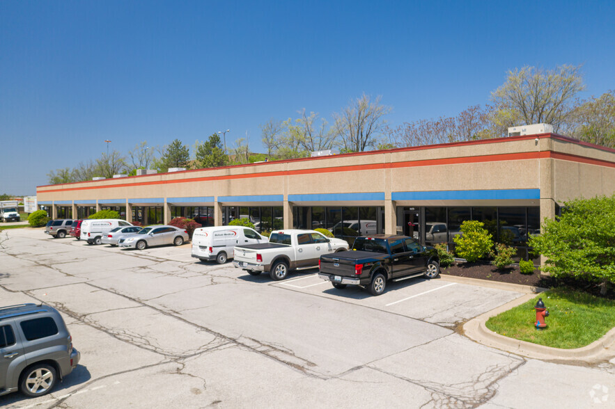 Primary Photo Of 9570-9588 Marion Rdg, Kansas City Warehouse For Lease