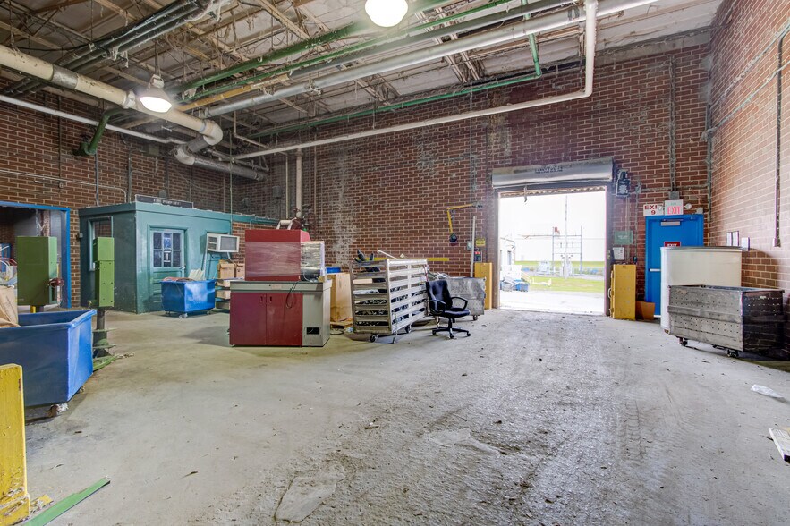 More Photos Of 418 Ascauga Lake Rd, Graniteville Manufacturing For Lease