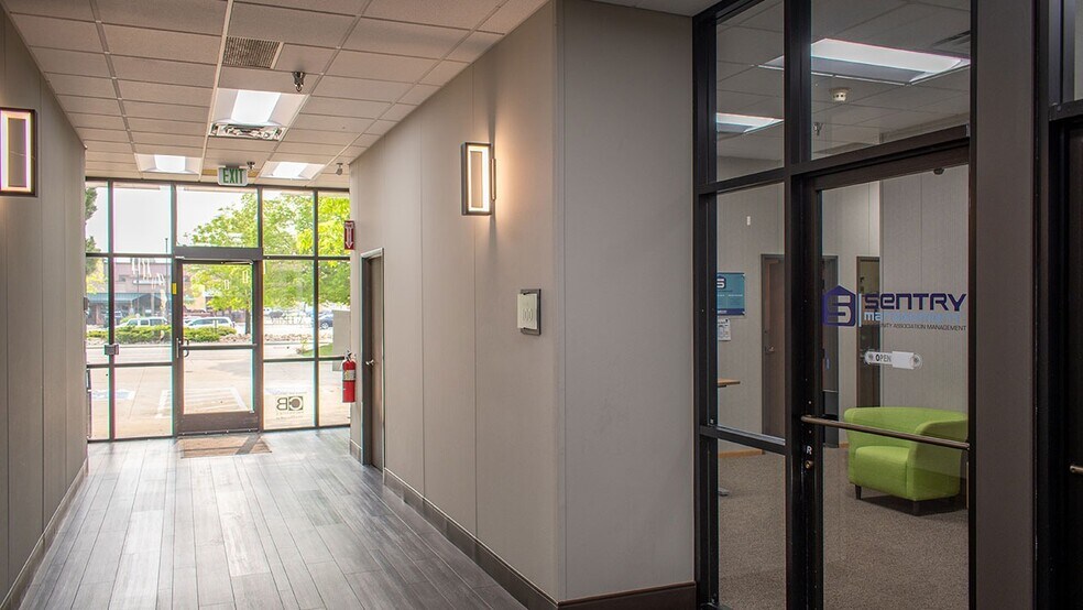 More Photos Of 1375 Ken Pratt Blvd, Longmont Office For Lease
