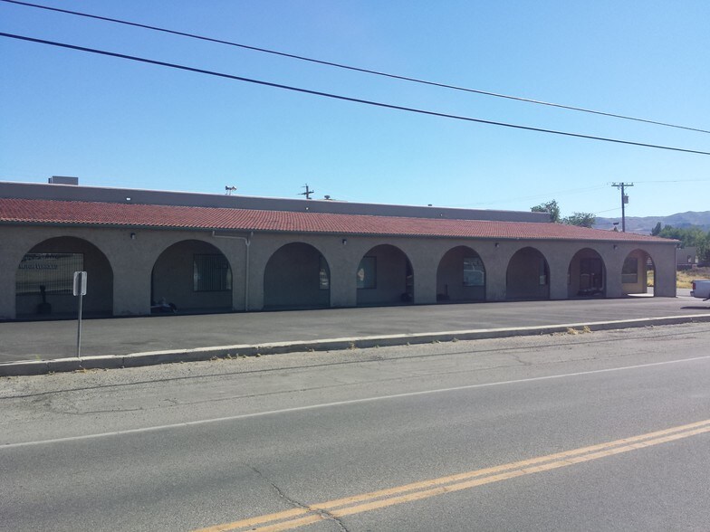 More Photos Of 215 W Bridge St, Yerington Freestanding For Lease