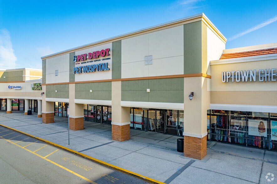 More Photos Of 16001 Tampa Palms Blvd, Tampa Unknown For Lease