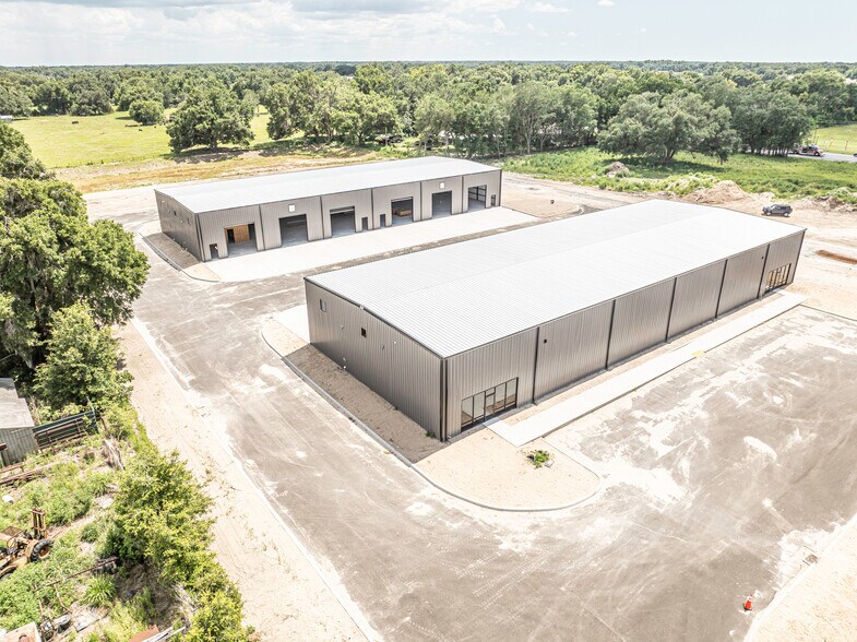 More Photos Of 3023 E C 48, Center Hill Warehouse For Sale