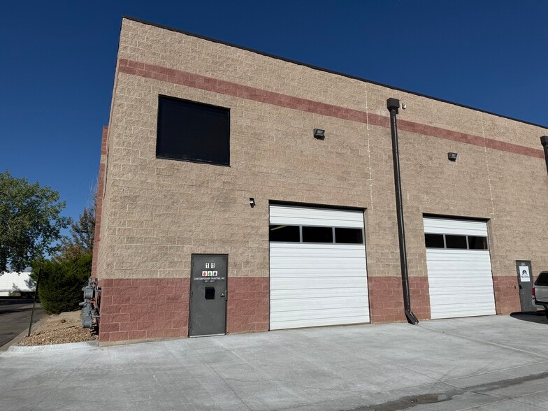 Primary Photo Of 12354 E Caley Ave, Centennial Medical For Lease