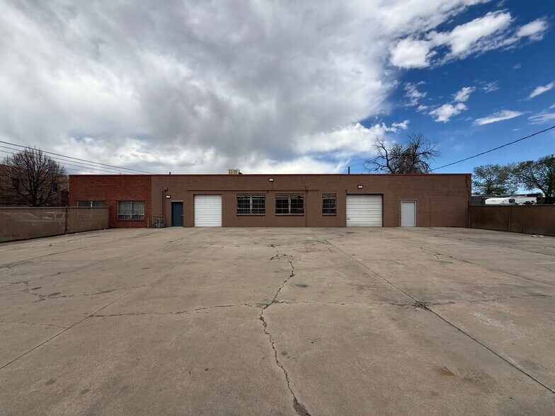 Primary Photo Of 1438 S Cherokee St, Denver Warehouse For Lease