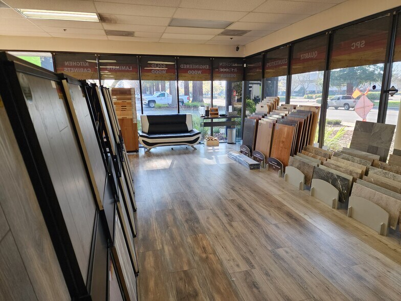 More Photos Of 9960 Business Park Dr, Sacramento Showroom For Lease