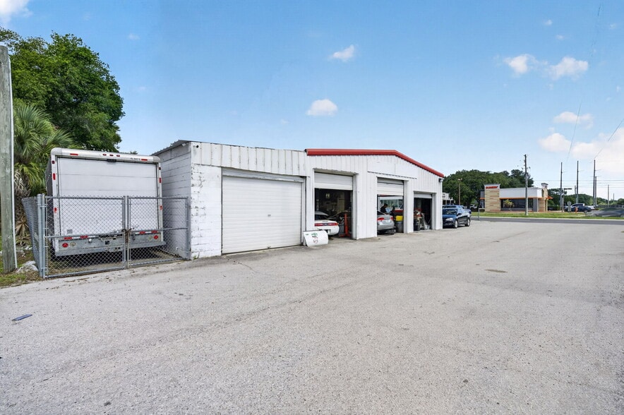More Photos Of 800-806 W Sr 434, Longwood Auto Repair For Sale