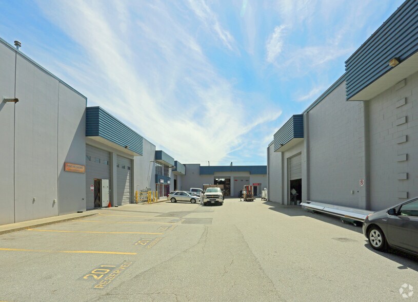 Primary Photo Of 1305 Welch St, North Vancouver District Service For Lease