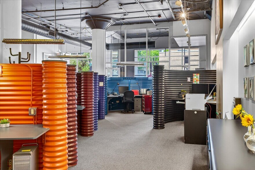 More Photos Of 155 E Wilson St, Madison Office For Sale