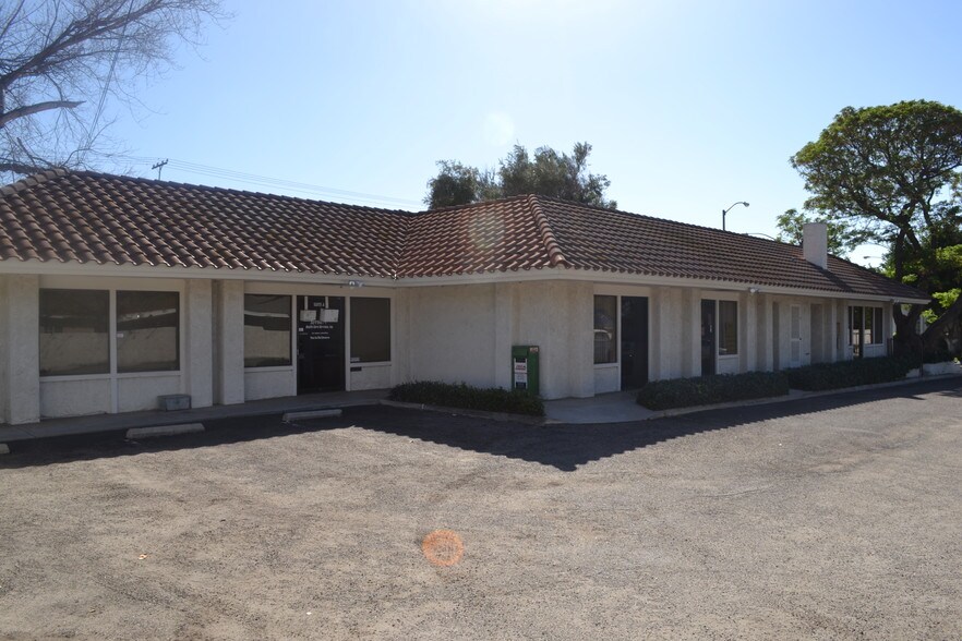 More Photos Of 5033 Arlington Ave, Riverside Office For Sale