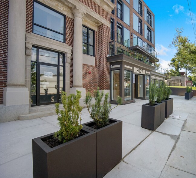 More Photos Of 2027 Rhode Island Ave NE, Washington Apartments For Sale