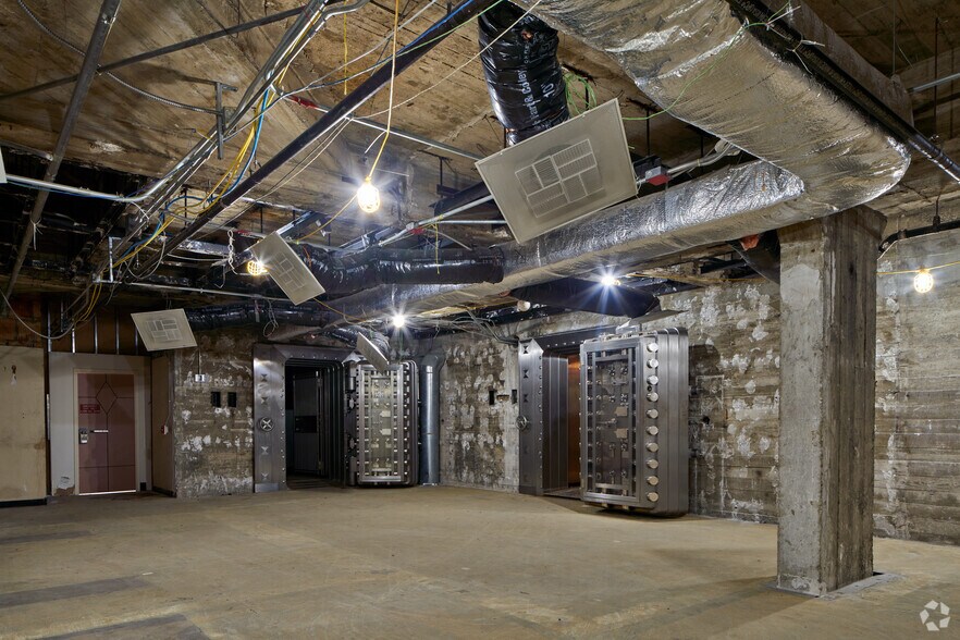 More Photos Of 500 Griswold St, Detroit Office For Lease