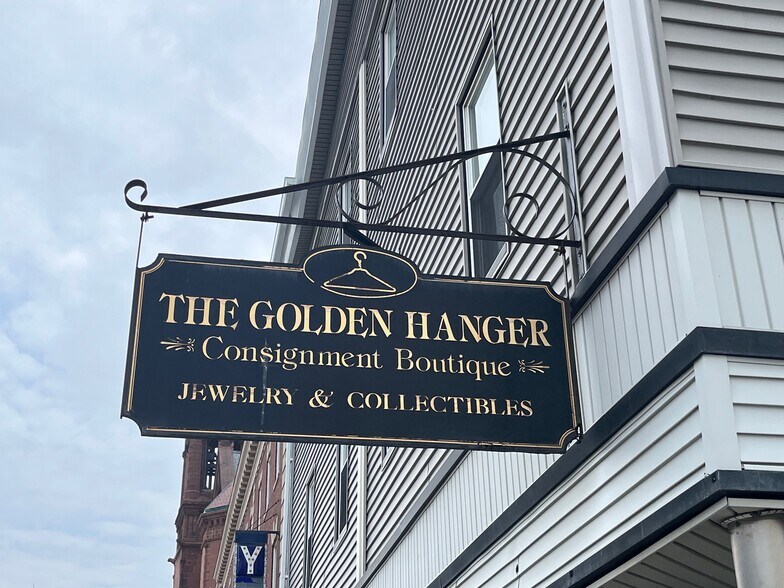 More Photos Of 231 Cabot St, Beverly Storefront Retail Residential For Lease