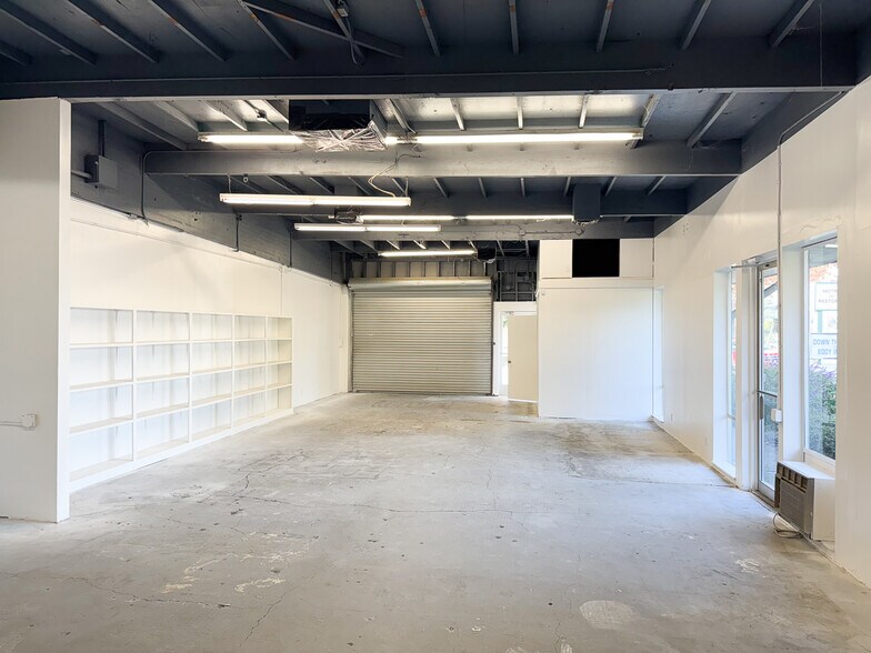 More Photos Of 158 Hamilton Dr, Novato Warehouse For Lease