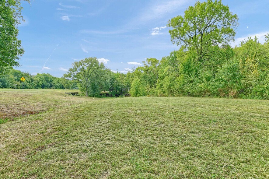 More Photos Of TBD TBD Ole Ambrose Road, Bells Land For Sale