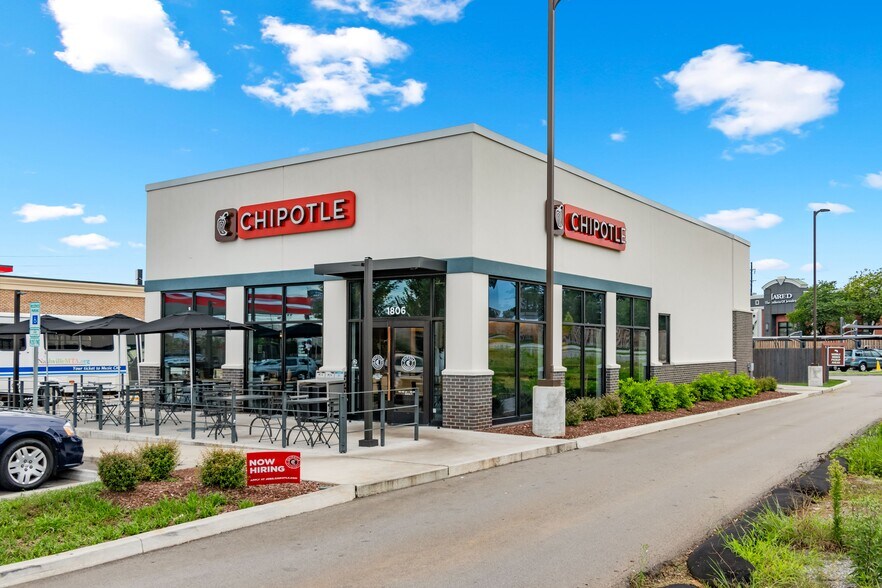 More Photos Of 1806 Gallatin Pike N, Madison Fast Food For Sale