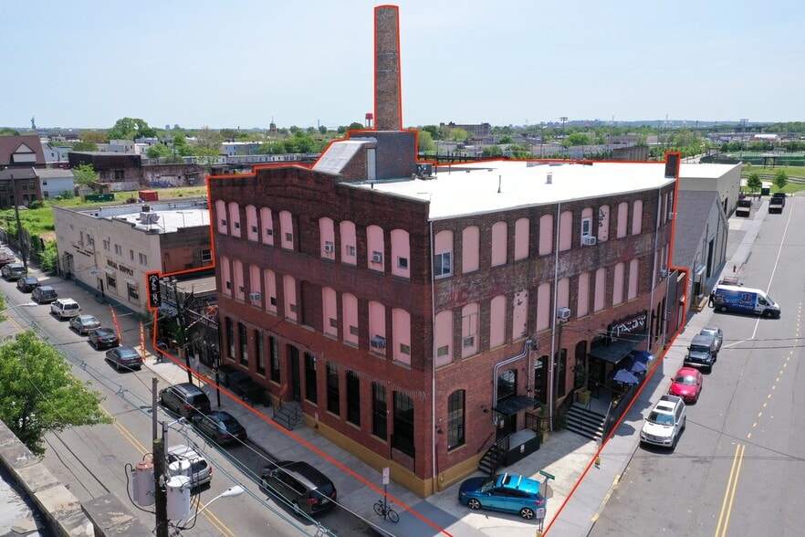 More Photos Of 451 Communipaw Ave, Jersey City Warehouse For Sale