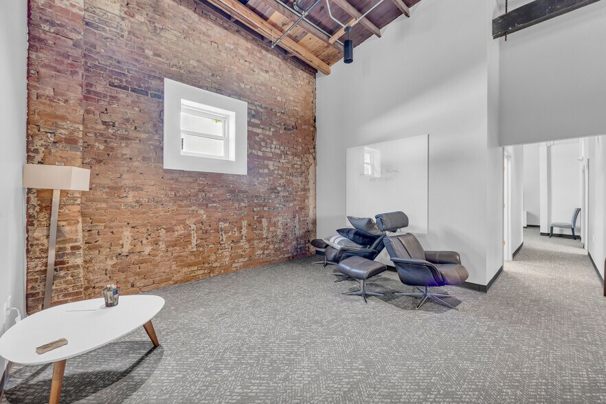 More Photos Of 510-512 Broad St, Rome Office For Lease