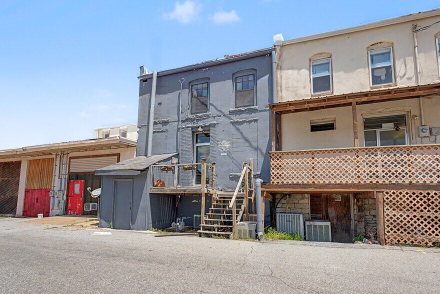 More Photos Of 109 Main St SE, Gravette Office For Sale