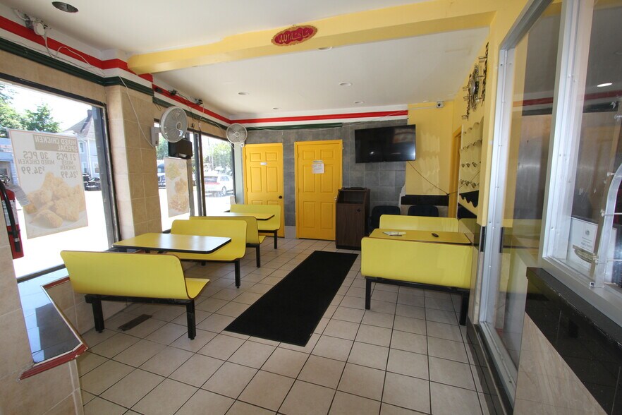 More Photos Of 1011 E 2nd St, Plainfield Storefront For Sale