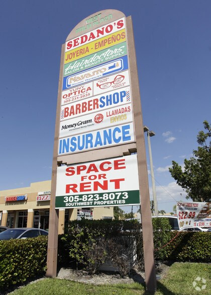 More Photos Of 2301-2399 W 52nd St, Hialeah Unknown For Lease