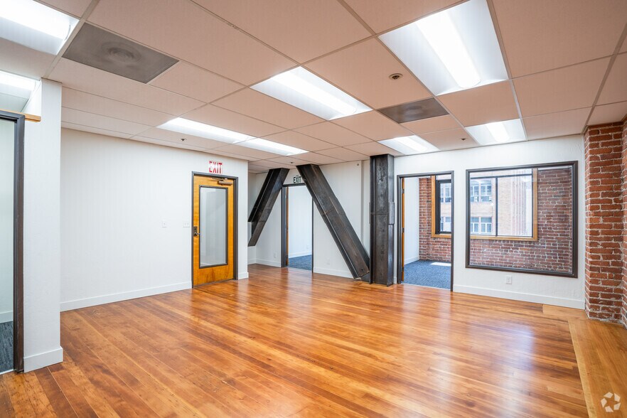 More Photos Of 414 13th St, Oakland Loft Creative Space For Lease
