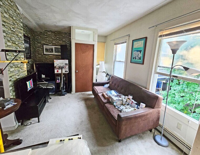 More Photos Of 14 Saint Paul St, Cambridge Apartments For Sale