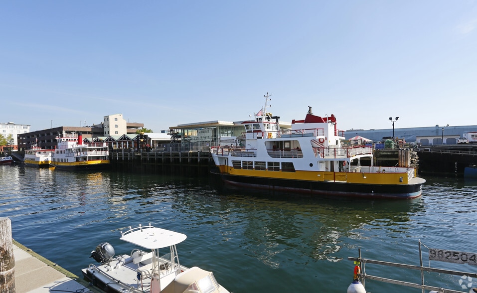 More Photos Of 68 Commercial St, Portland Industrial For Sale