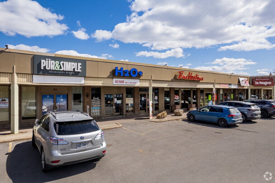 More Photos Of 475 Av Dumont, Dorval Storefront Retail Office For Sale