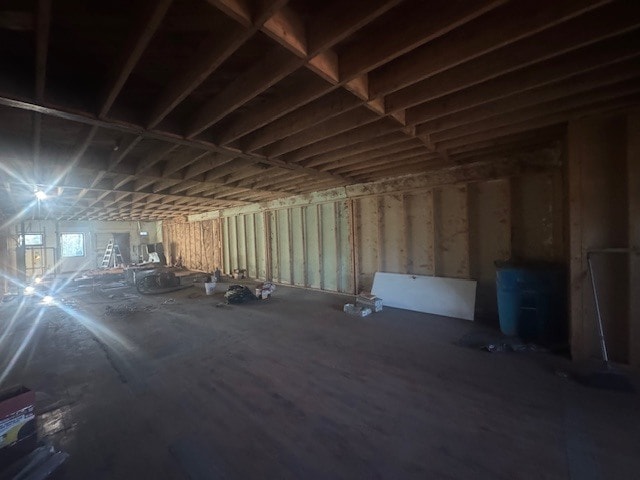 More Photos Of 6 Airline St, Belmont Freestanding For Lease