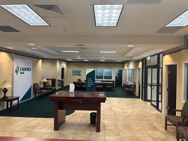More Photos Of 2440 Sunset Point Rd, Clearwater Medical For Lease