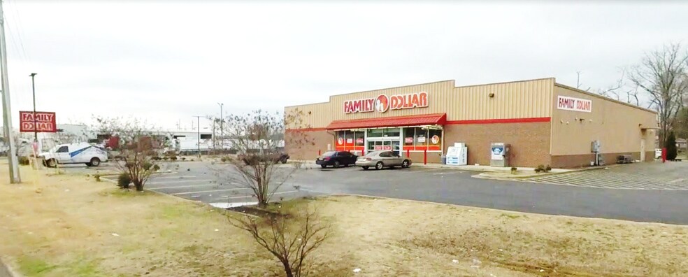 More Photos Of 4300 Vanderbilt Rd, Birmingham Freestanding For Lease